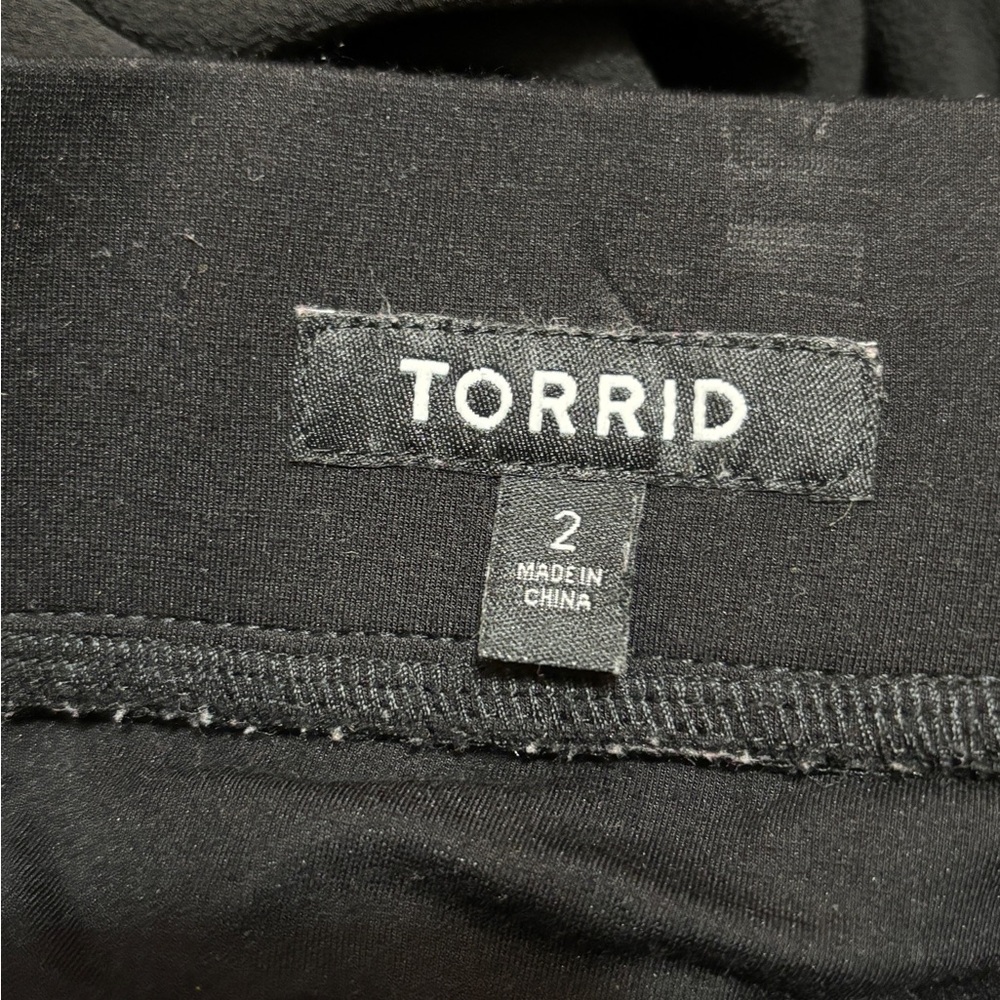 Retro Torrid full Skirt size 2 (18/20) - Picture 3 of 3